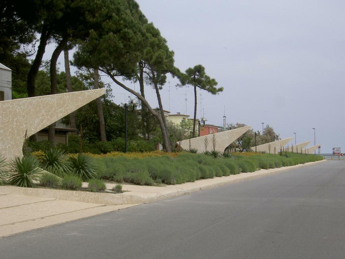 Sirena Apartments Llido Degli Estensi Exterior photo